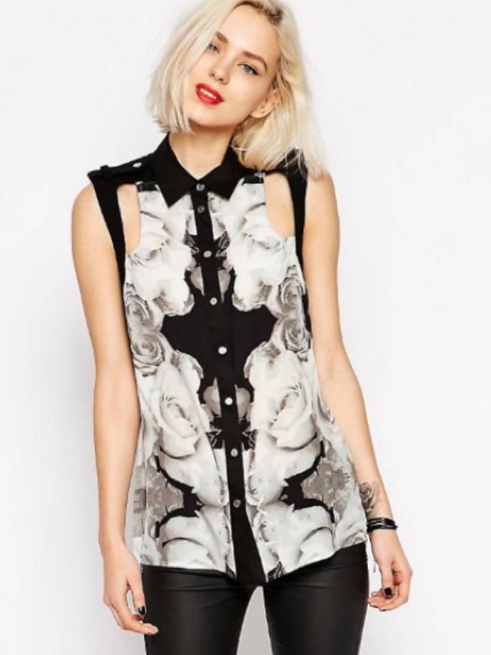 L.A.M.B. Photographic Rose🌹Print Top Rare Vintage